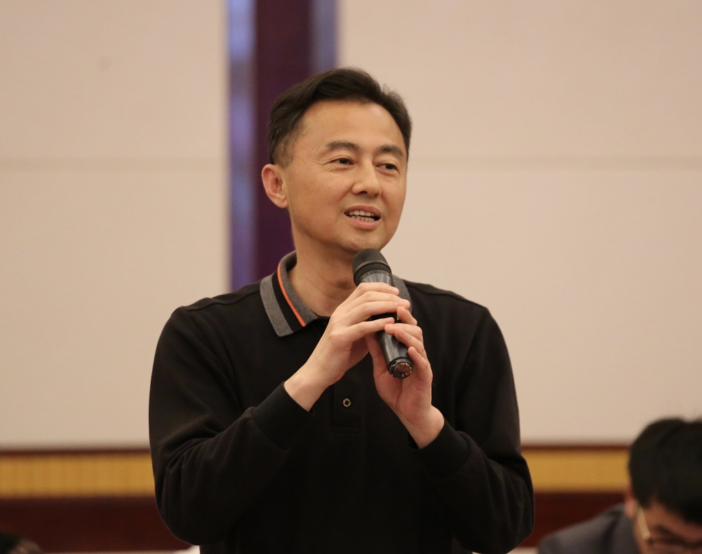 宁波市计算机学会理事长许跃军先生作总结发言。